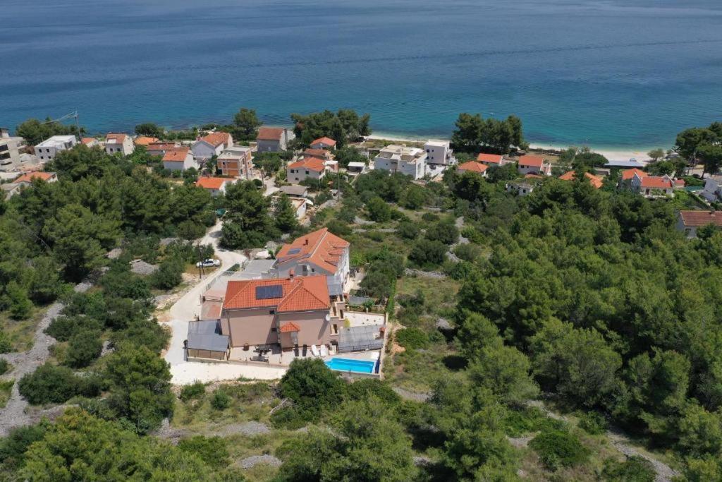 Apartments Panorama With Seasonal Pool Slatine Dış mekan fotoğraf