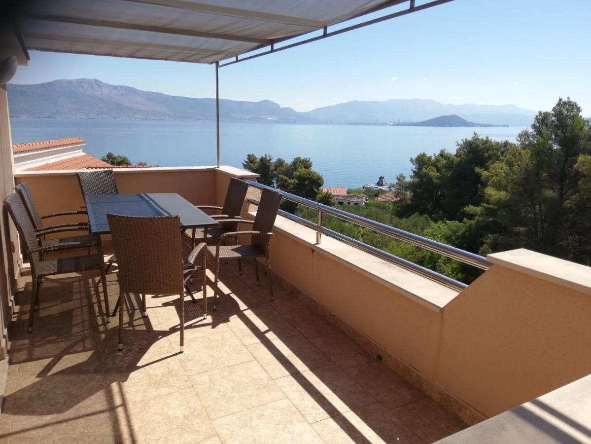 Apartments Panorama With Seasonal Pool Slatine Dış mekan fotoğraf