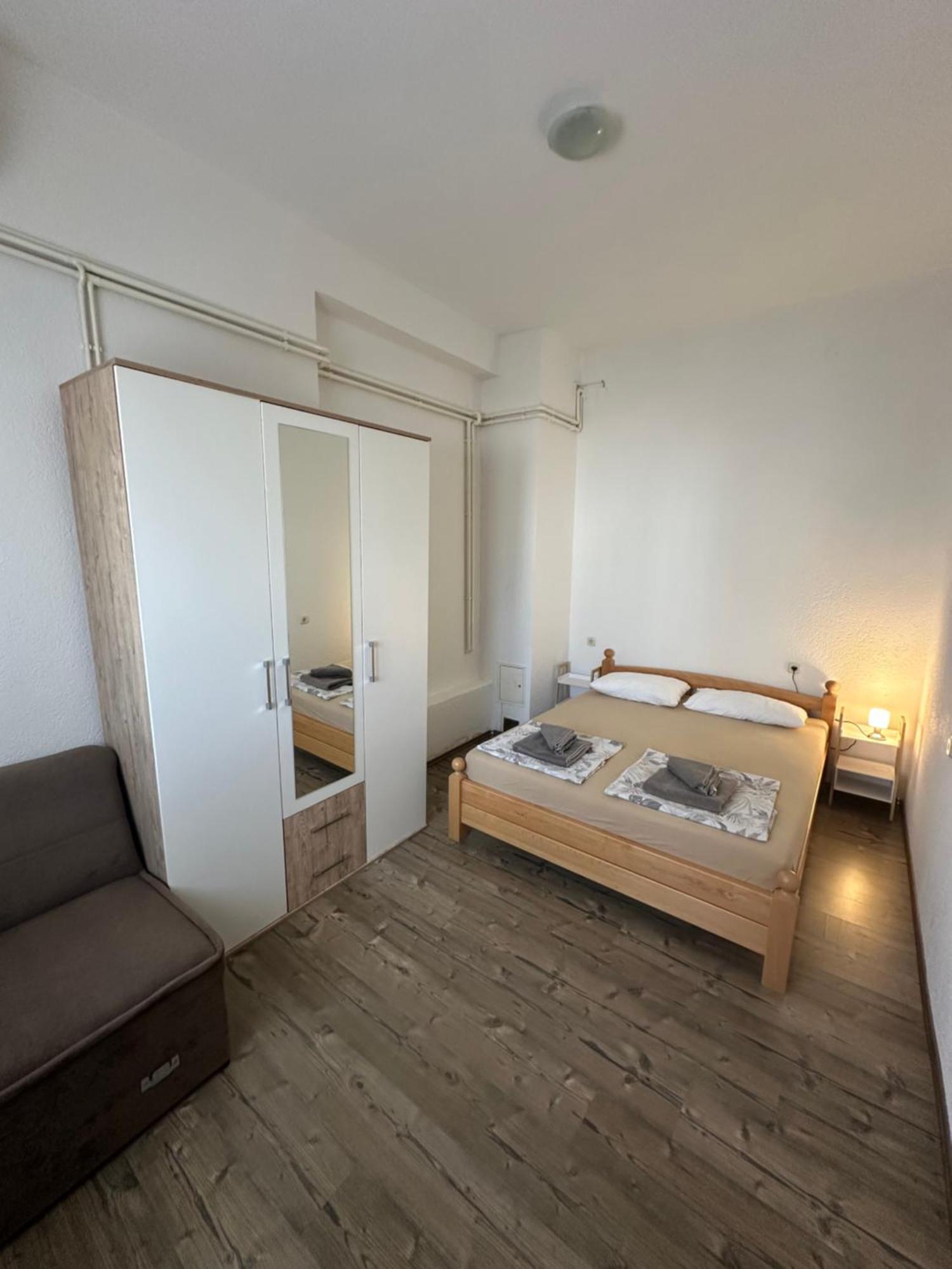 Apartments Panorama With Seasonal Pool Slatine Dış mekan fotoğraf